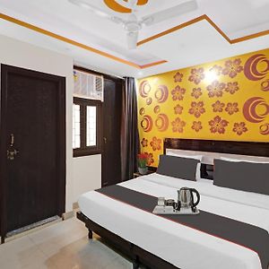 Hotel O Lotus